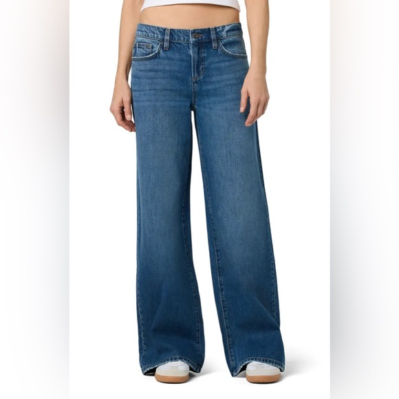 Joe's Jeans Denim - Joe's Wide leg Women’s Jeans Low Rise, In Medium Blue . Size 28, NWT